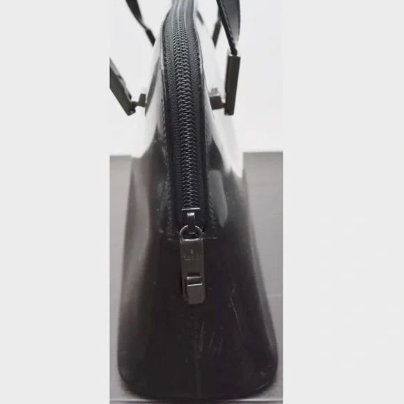 Gucci Shine Enamel Shoulder Tote Bag